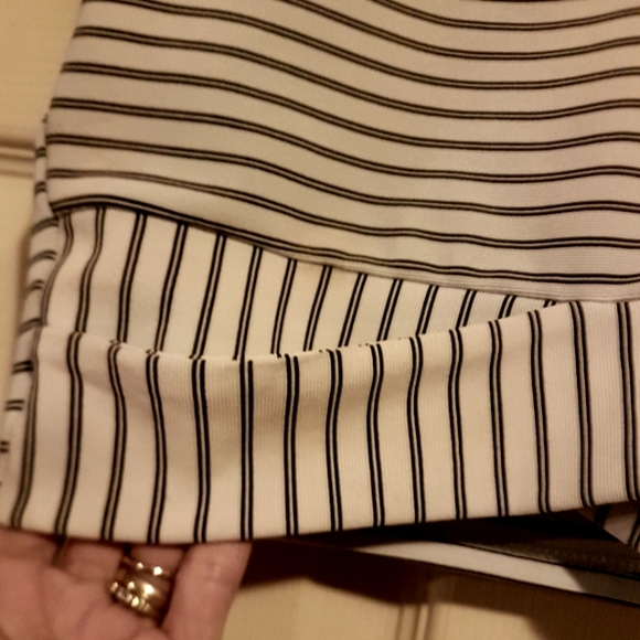 DYNAMITE  Top - Picture 4 of 9